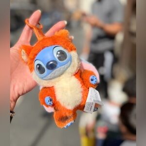 POP MART Disney Stitch Adventure  Series– Tigger Stitch